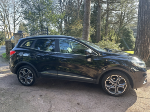 2015 Renault Kadjar 1.5 Dynamique S Nav Dci 110 in Black — image 2
