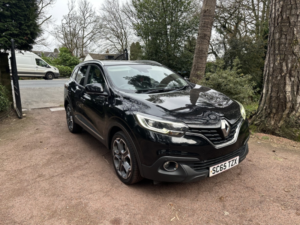 2015 Renault Kadjar 1.5 Dynamique S Nav Dci 110 in Black — image 3