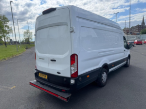 2021 Ford Transit 2.0 350 Ecoblue Leader Rwd L4 H3 Euro 6 (s/s) 5dr in White — image 4