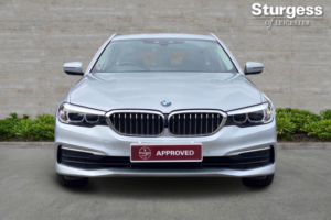 2019 BMW 5 Series 2.0 520d Se Touring Auto Euro 6 (s/s) 5dr in Silver — image 2