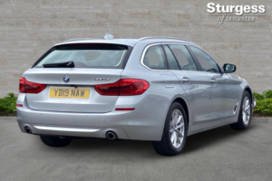 2019 BMW 5 Series 2.0 520d Se Touring Auto Euro 6 (s/s) 5dr in Silver — image 5