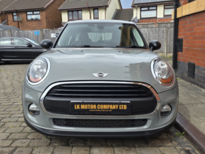 2015 MINI Hatch 1.2 5-Door Hatch One in Grey — image 3