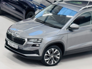 2022 Skoda Karoq 2.0 Tdi Se L in Grey — image 5