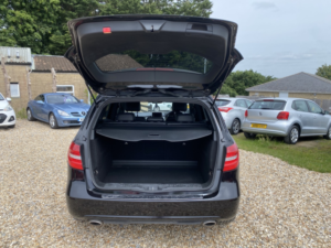 2014 Mercedes-Benz B Class 1.5 B180 Cdi Sport in Black — image 2