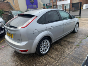 2010 Ford Focus 1.8 Zetec 5dr in Silver — image 5