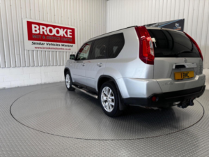 2010 Nissan X-Trail 2.0 Dci Tekna Auto 4WD Euro 5 5dr in Silver — image 5