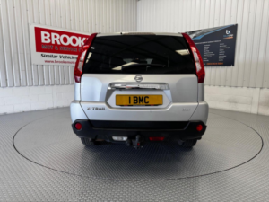 2010 Nissan X-Trail 2.0 Dci Tekna Auto 4WD Euro 5 5dr in Silver — image 6
