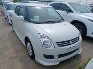 2008 Suzuki Swift 1.2 Style Auto 20k Miles in White — image 6