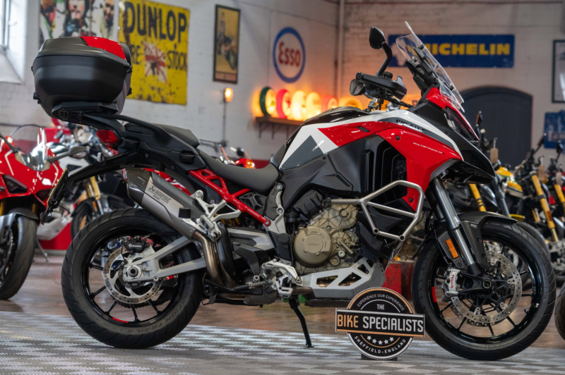 2021 Ducati Multistrada V4 *full Akrapovic Exhaust - Full Luggage - Radar* in Multicolour — image 1