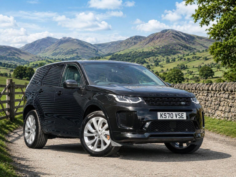 2020 Land Rover Discovery Sport 2.0 D240 Mhev R-Dynamic Hse Auto 4WD Euro 6 (s/s) 5dr in Black — image 1