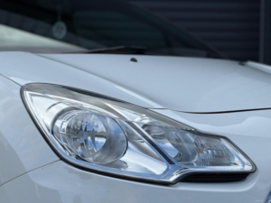 2016 Ds Automobiles Ds 3 1.2 Puretech Dstyle Nav Eat6 Euro 6 (s/s) 3dr in White — image 3