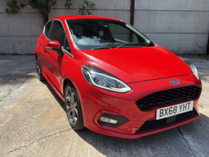 2018 Ford Fiesta 1.0 T Ecoboost St-Line in Red — image 2