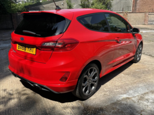 2018 Ford Fiesta 1.0 T Ecoboost St-Line in Red — image 4