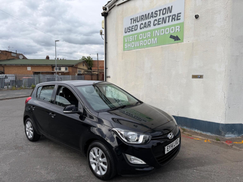 2014 Hyundai I20 1.2 Active Euro 5 5dr in Black — image 1