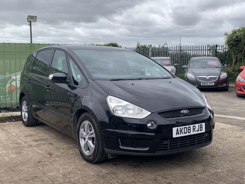 2008 Ford S-Max 1.8 Tdci Zetec in Black — image 1