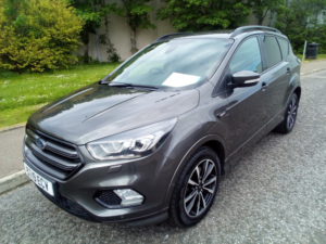 2019 Ford Kuga 2.0 Tdci Ecoblue St-Line in Grey — image 3