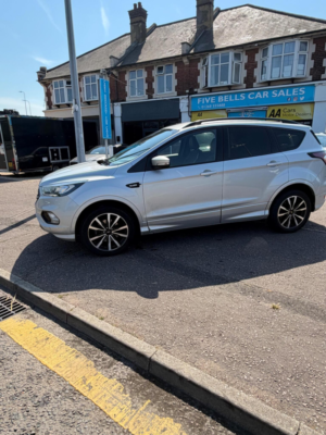 2019 Ford Kuga 1.5t Ecoboost St-Line Euro 6 (s/s) 5dr in Silver — image 4