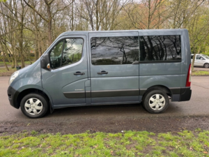 2018 Renault Master Sl28 Business Plus Energy Dci in Blue — image 6