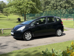 2012 Honda Jazz 1.4 I-Vtec Es in Black — image 5