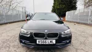 2016 BMW 3 Series 2.0 330e Sport Saloon in Black — image 6