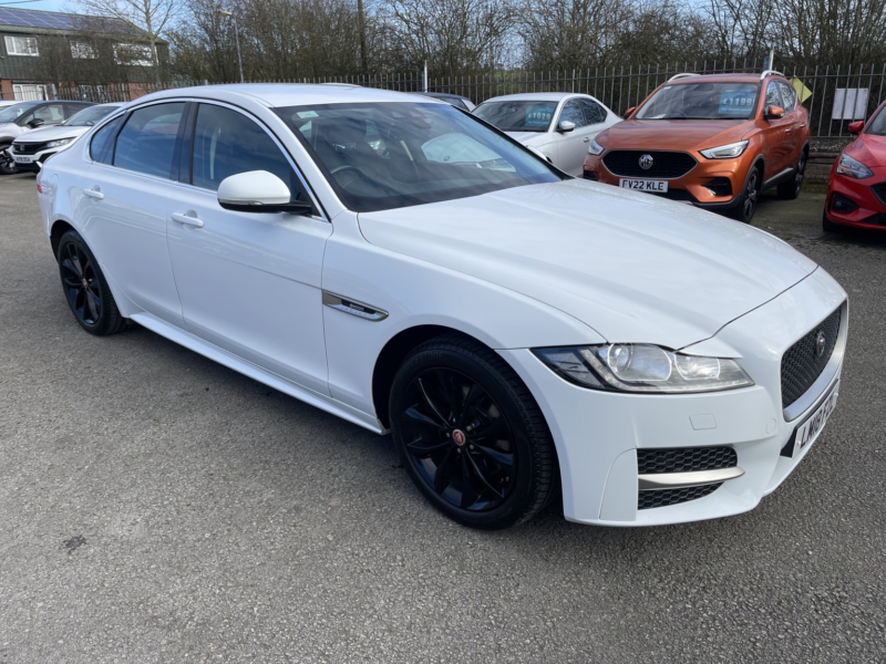 2018 Jaguar Xf 2.0 I R-Sport in White — image 1