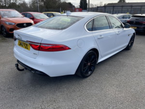 2018 Jaguar Xf 2.0 I R-Sport in White — image 4