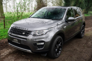 2017 Land Rover Discovery Sport 2.0 Td4 Hse in Grey — image 2