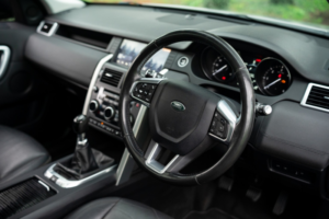2017 Land Rover Discovery Sport 2.0 Td4 Hse in Grey — image 3