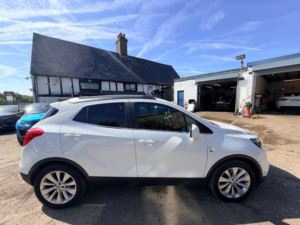 2017 Vauxhall Mokka Elite in White — image 4