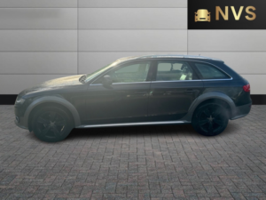 2010 Audi A4 Allroad 2.0 Tdi in Grey — image 4