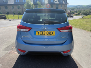 2013 Hyundai Ix20 Style in Blue — image 5