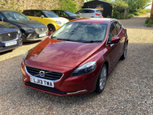 2013 Volvo V40 2.0 D3 Se Lux Nav Geartronic Euro 5 (s/s) 5dr in Red — image 3