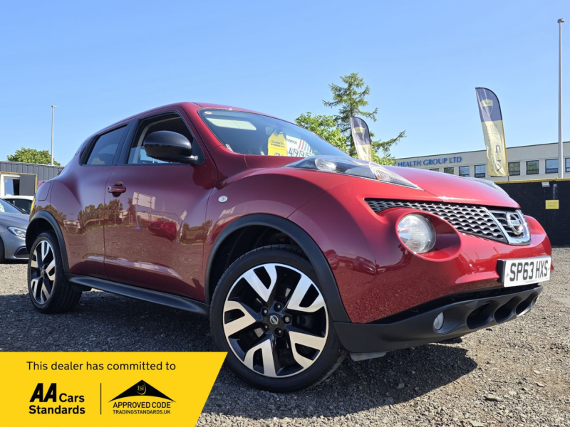 2013 Nissan Juke 1.6 N-Tec SUV 5dr Petrol Manual Euro 5 (17in Alloy) (117 Ps) in Red — image 1