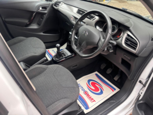 2016 Citroen C3 1.0 Puretech Edition Euro 6 5dr in White — image 6