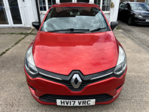 2017 Renault Clio 0.9 Dynamique Nav Tce 90 Eco in Red — image 2