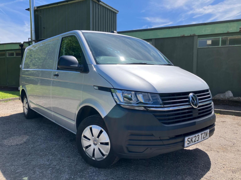 2023 Volkswagen Transporter 2.0 Tdi T30 Startline Fwd Lwb Euro 6 (s/s) 5dr in Silver — image 1
