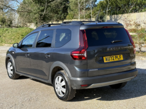 2022 Dacia Jogger 1.0 Comfort Tce 110 4x2 in Grey — image 6
