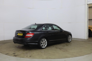2011 Mercedes-Benz C Class 2.1 C250 Cdi Blueefficiency Sport Auto Euro 5 4dr in Black — image 6