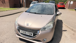 2015 Peugeot 208 1.6 Vti Allure in Pink — image 2