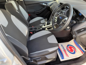 2013 Ford Focus 1.6 Tdci Zetec Euro 5 (s/s) 5dr in Silver — image 2