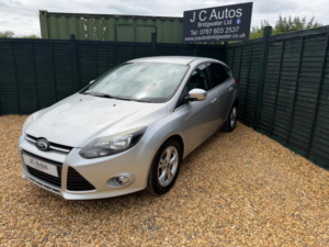 2013 Ford Focus 1.6 Tdci Zetec Euro 5 (s/s) 5dr in Silver — image 4