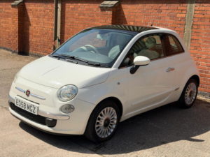 2008 Fiat 500 1.2 Lounge Euro 4 3dr in White — image 1