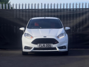 2016 Ford Fiesta 1.6t Ecoboost St-2 Euro 6 3dr in White — image 4