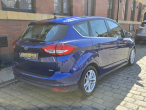 2016 Ford C-Max 1.0 T Ecoboost Zetec in Blue — image 6