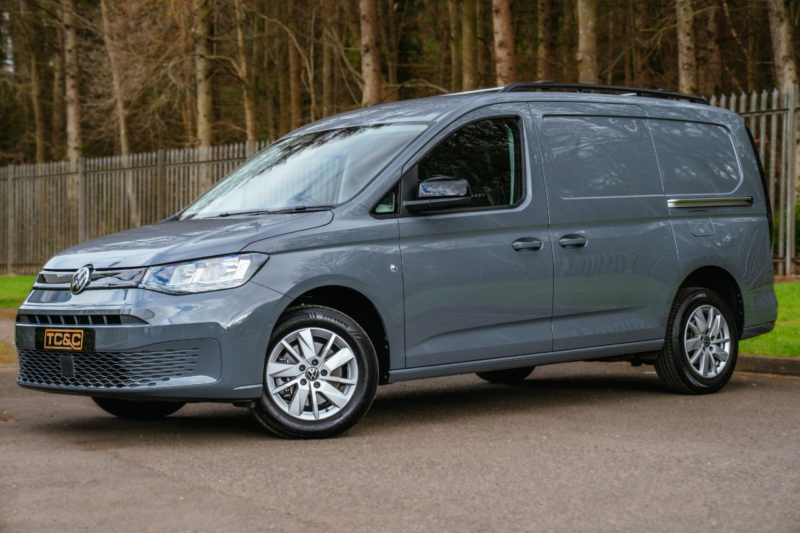 2025 Volkswagen Caddy Maxi 2.0 Tdi C20 Commerce Pro Panel Van 6dr Diesel Manual Lwb Euro 6 (s/s) (102 Ps) in Grey — image 1