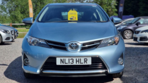 2013 Toyota Auris 1.33 Dual Vvt-I Icon Euro 5 (s/s) 5dr in Blue — image 4