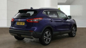 2018 Nissan Qashqai 1.2 Dig-T N-Connecta Euro 6 (s/s) 5dr in Blue — image 5