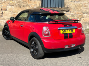 2012 MINI Coupe 1.6 Cooper Coupe 2dr Petrol Manual Euro 5 (s/s) (122 Ps) in Red — image 2