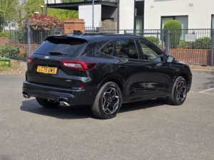 2025 Ford Kuga 2.5 Duratec 14.4kwh St-Line X SUV 5dr Petrol Plug-In Hybrid CVT Euro 6 (s/s) (243 Ps) in Black — image 6