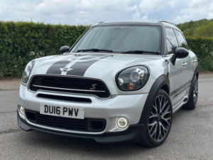 2016 MINI Countryman 2.0 Cooper Sd Auto All4 Euro 5 5dr in Silver — image 2